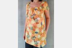 Жіноча футболка з кишенями